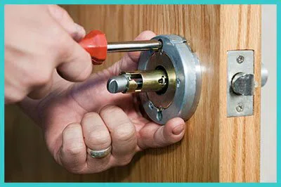 Advanced Locksmith Service Woodbridge Township, NJ 732-204-7493 - 10-residential-lockouts